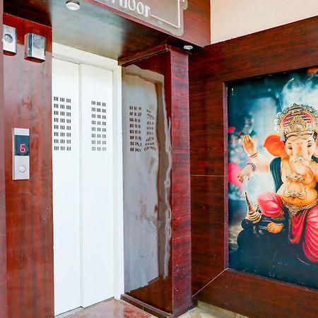 Super Hotel O Hyderabad Gate Iit Bhu Kakarmatha Buitenkant foto