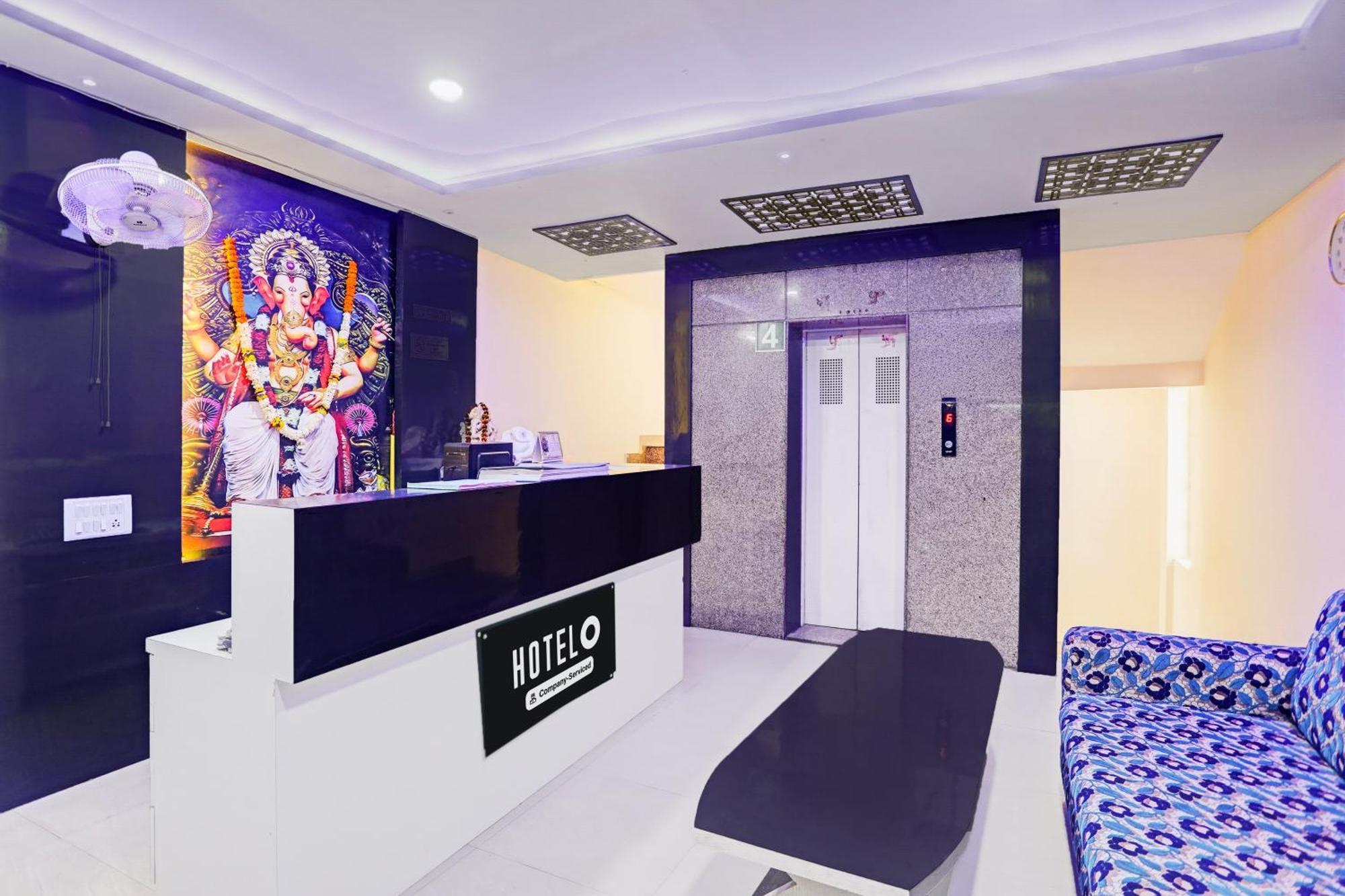 Super Hotel O Hyderabad Gate Iit Bhu Kakarmatha Buitenkant foto